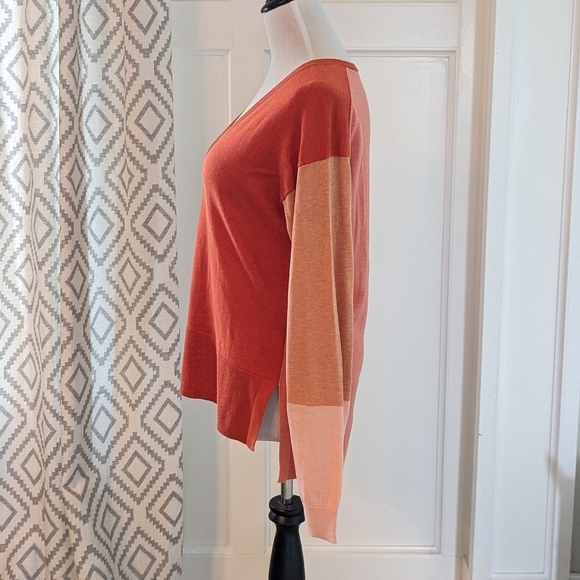 Lacoste Womens Sweater Size S/38 Salmon Orange Deep V-Neck Colorblock Cotton - Picture 7 of 9